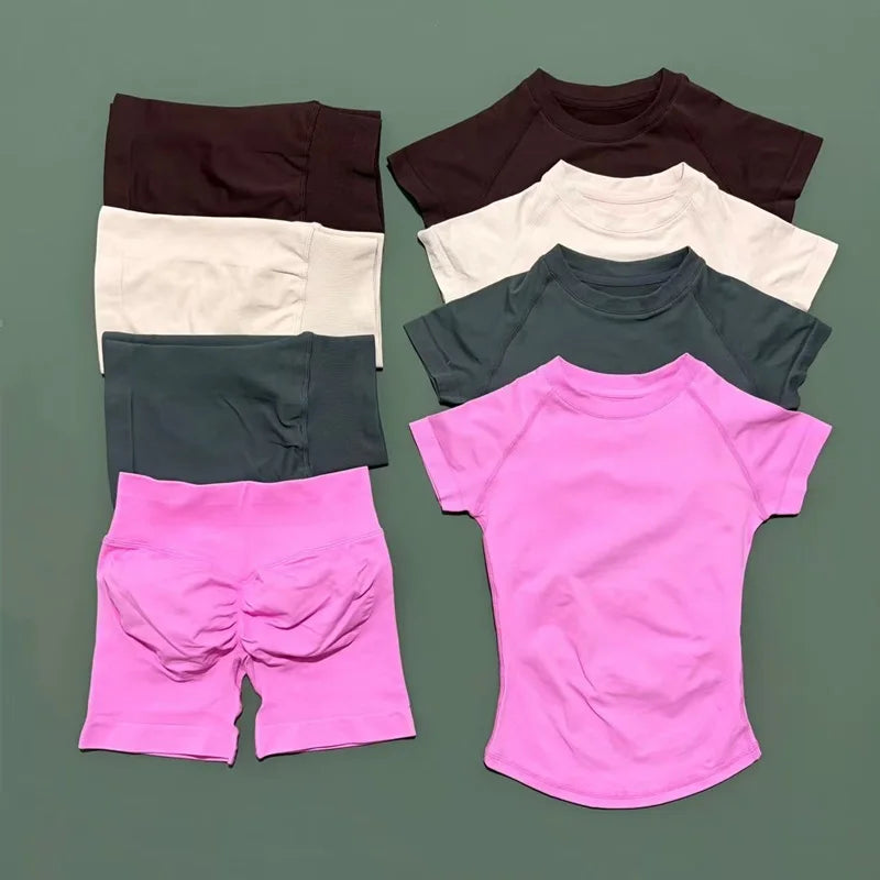Sculpta™ Seamless Gym Set | Sculpt Performance T-Shirt & Scrunch Shorts for Women
