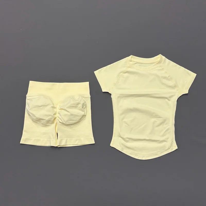 Sculpta™ Seamless Gym Set | Sculpt Performance T-Shirt & Scrunch Shorts for Women